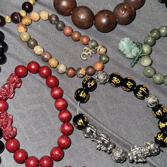 25 japanese bracelets.